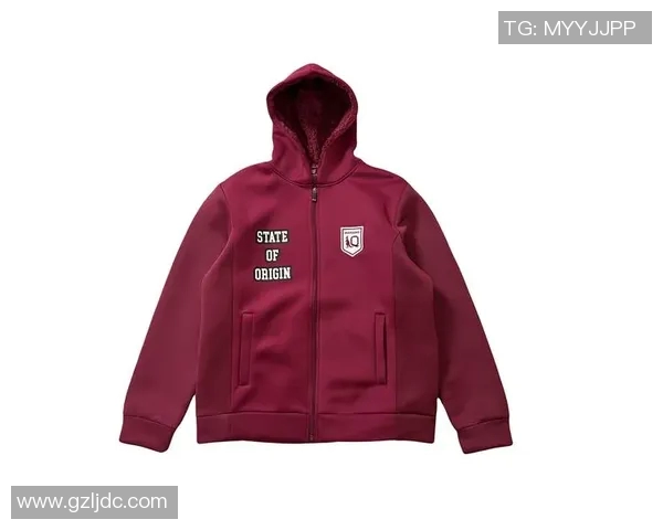 足球明星卫衣刺绣图展示个性风采与运动魅力的完美结合