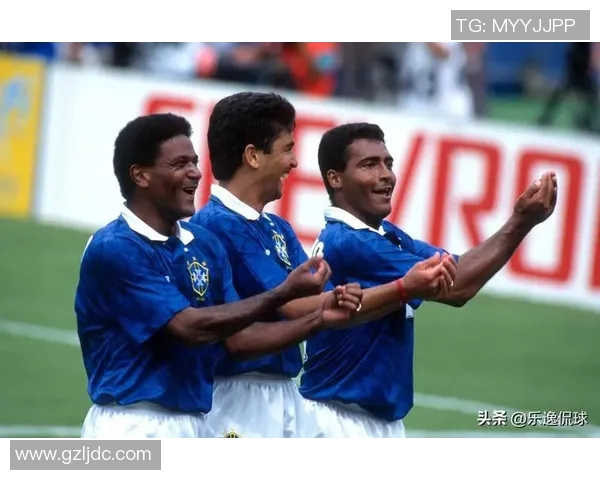 足球明星踢脚舞比赛精彩瞬间回顾引爆全场热情与欢笑