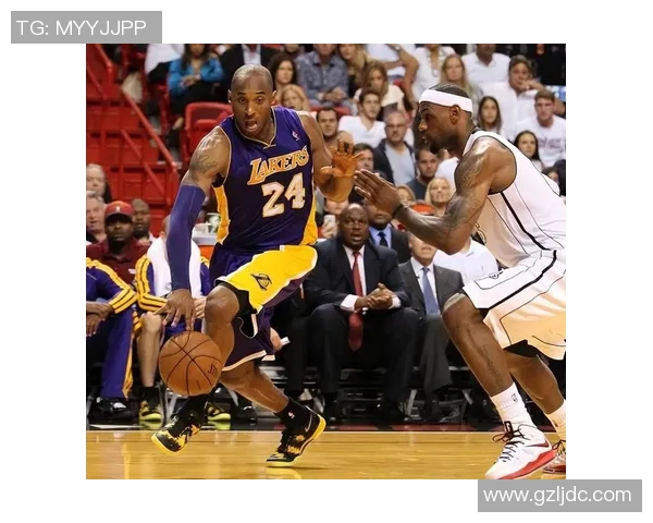 科比与詹姆斯巅峰对决央视解说精彩回顾与分析